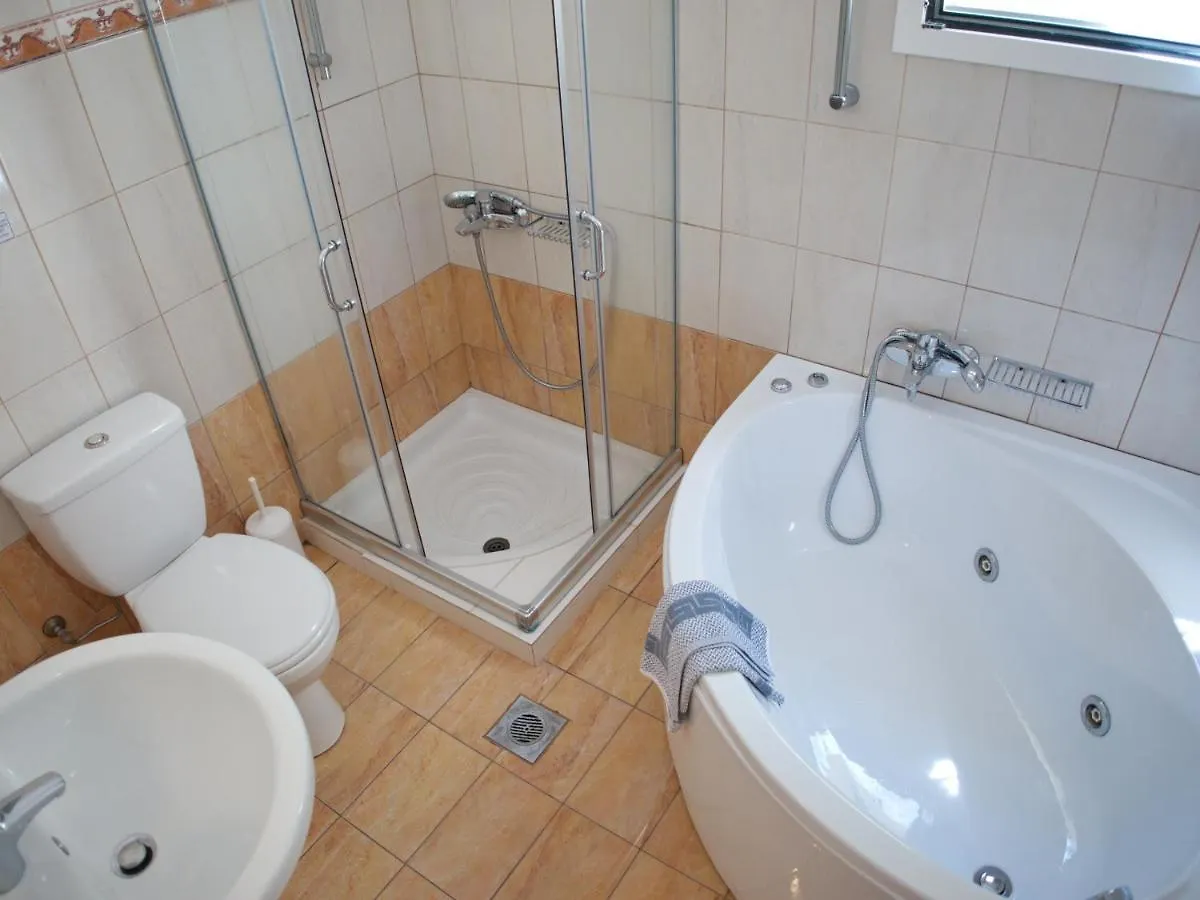 Villa Aris, Spartia, Kefalonia  Spartia (Kefalonia)